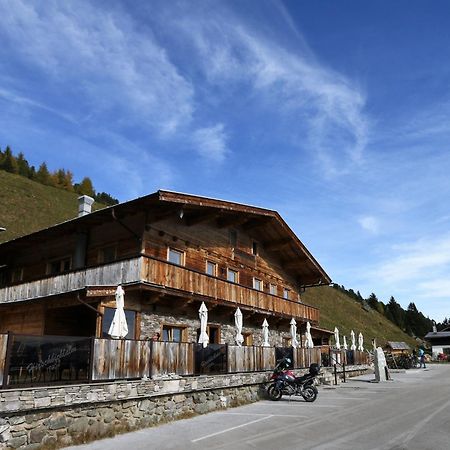 New Holiday Home On The Alm With Terrace And Balcony Zellberg Exterior foto
