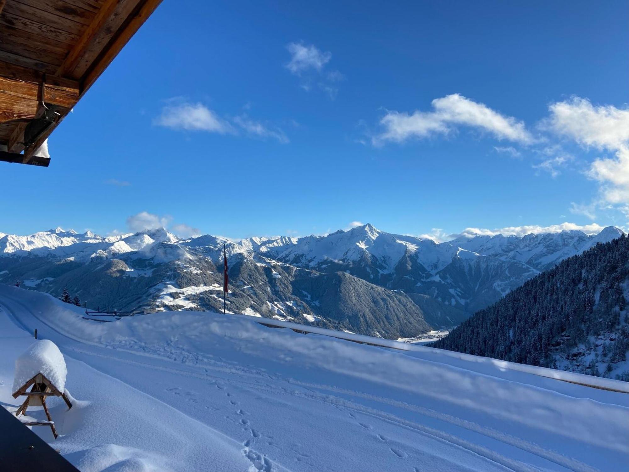 New Holiday Home On The Alm With Terrace And Balcony Zellberg Exterior foto